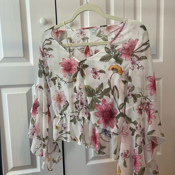 Top - Picture 2 of 4